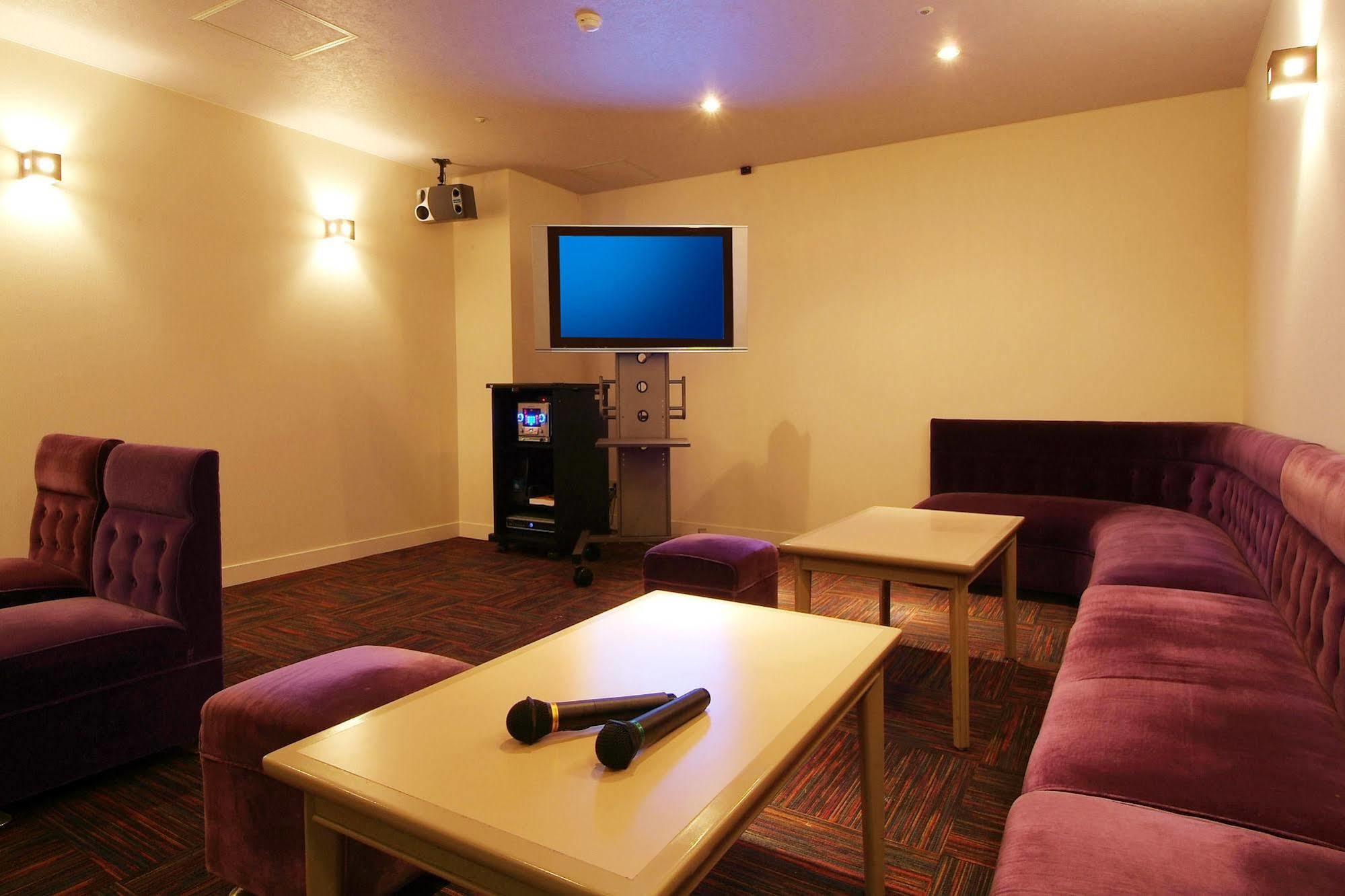 Asaya Hotel Nikko Ngoại thất bức ảnh A karaoke box in Japan