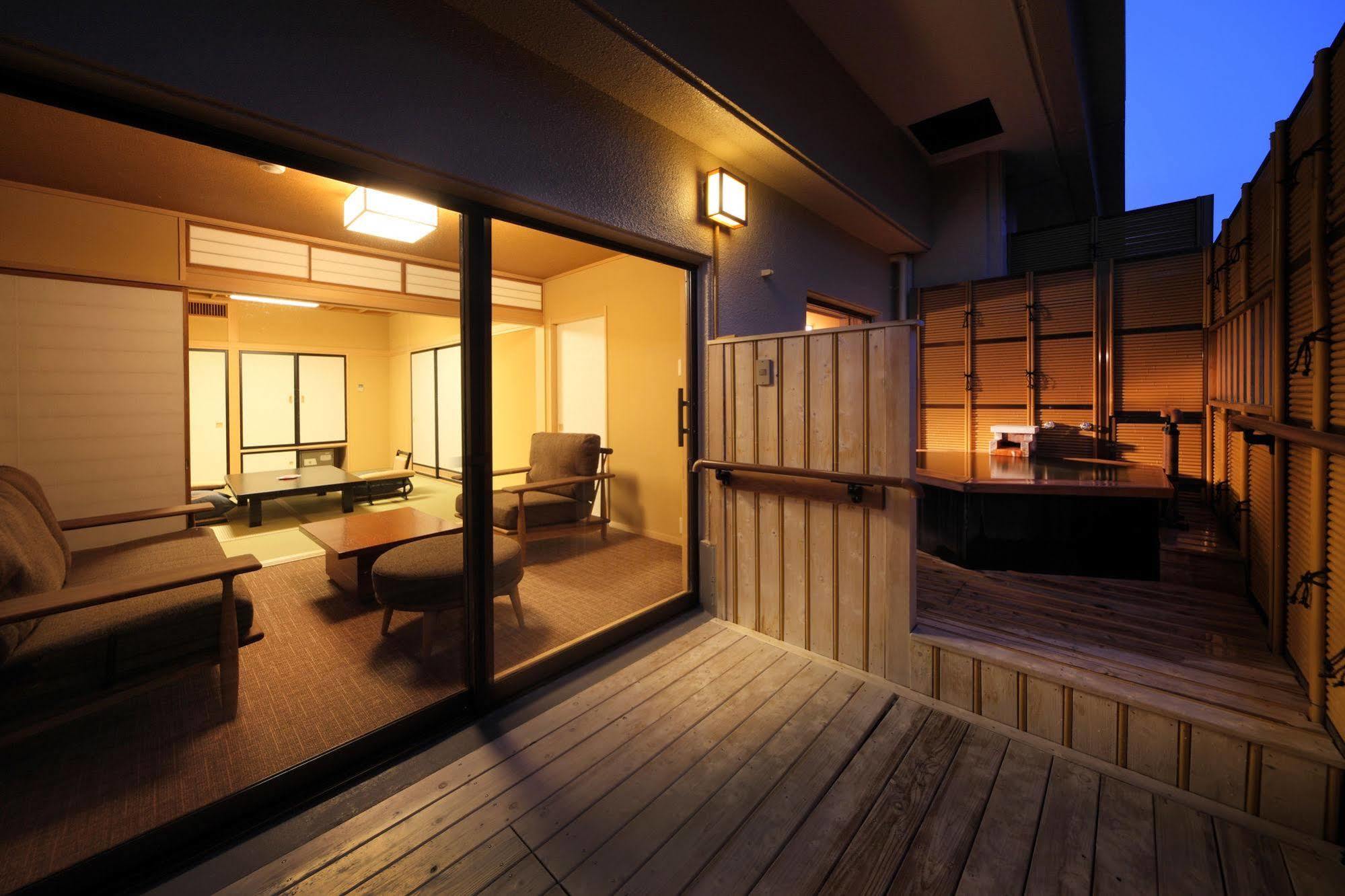 Asaya Hotel Nikko Ngoại thất bức ảnh A room at a ryokan